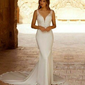 Boho Bridal Wedding Dress V-Neck Lace Appliques Chiffon Backless